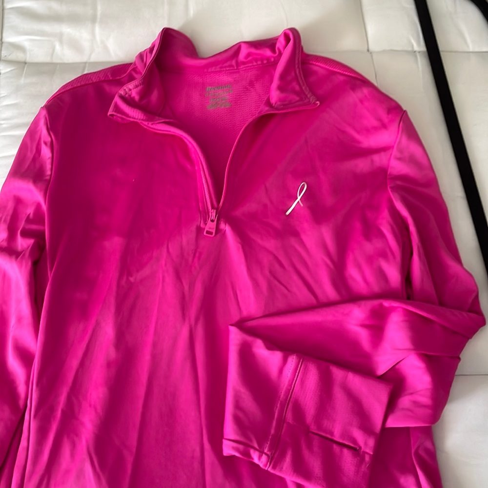 Breast cancer Reebok Xs dry fit